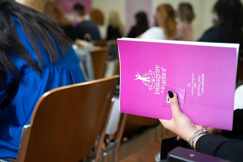 Il materiale di Dimagrire in Estetica® consegnato alle partecipanti di un evento